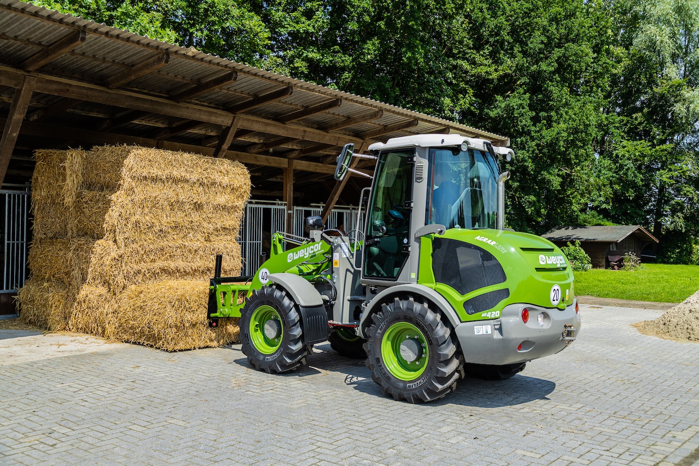 Weycor AR 420 Agrarline Al lavoro 2
