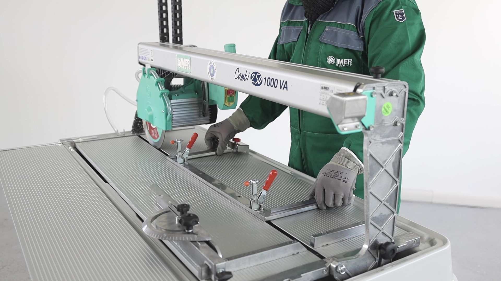 Imer COMBI 250-1000 VA Al lavoro 5